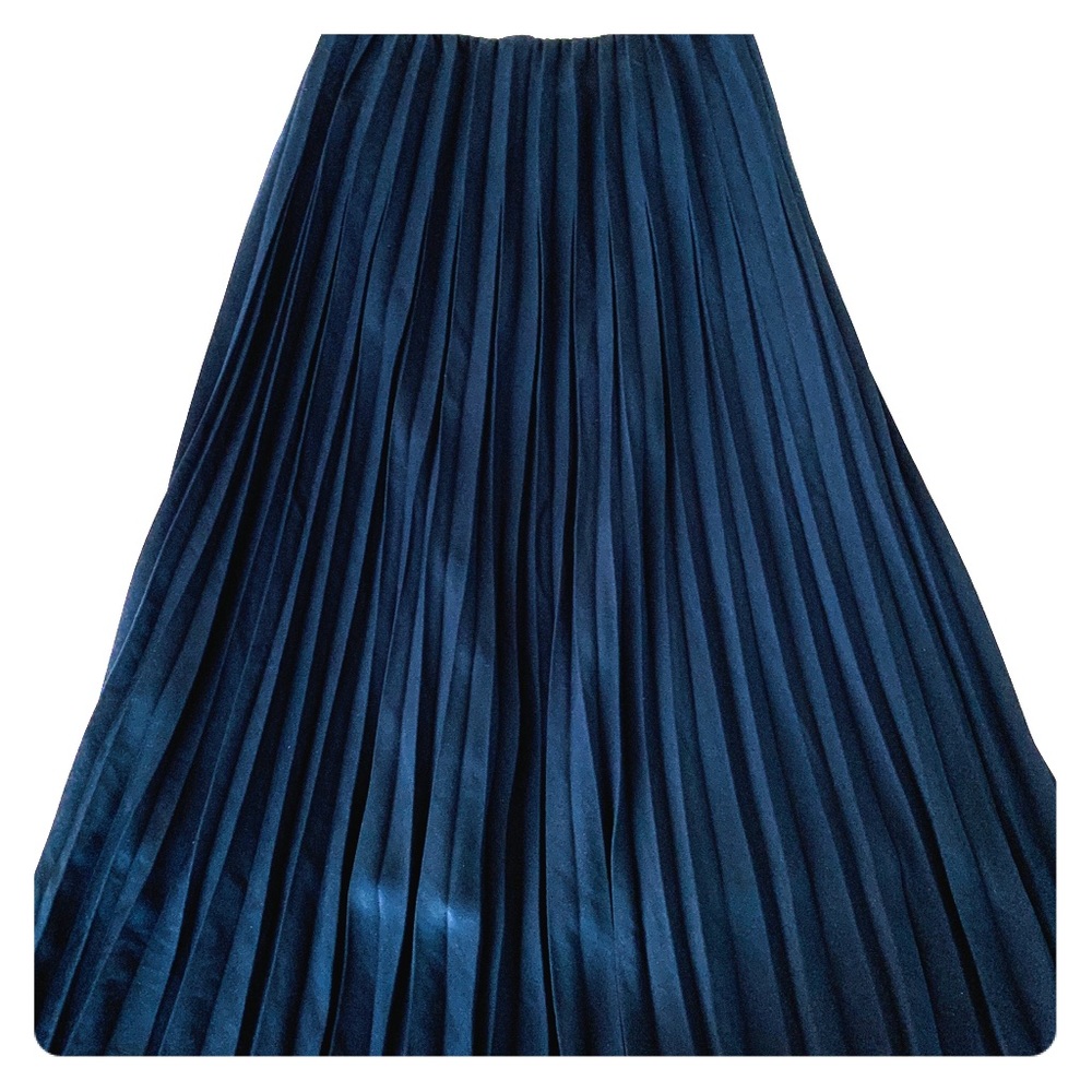 Uniqlo Accordion Pleated Midi skirt